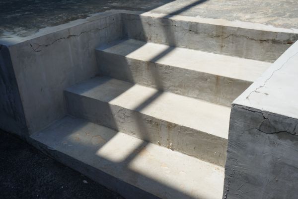 Cost of Cement Steps Replacement in Suwanee